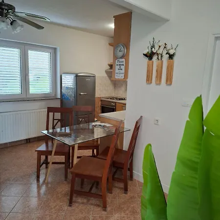Magnolia Apartment *