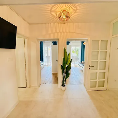 Magnolia Apartment