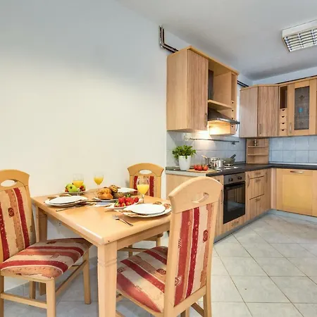 Magnolia Apartment